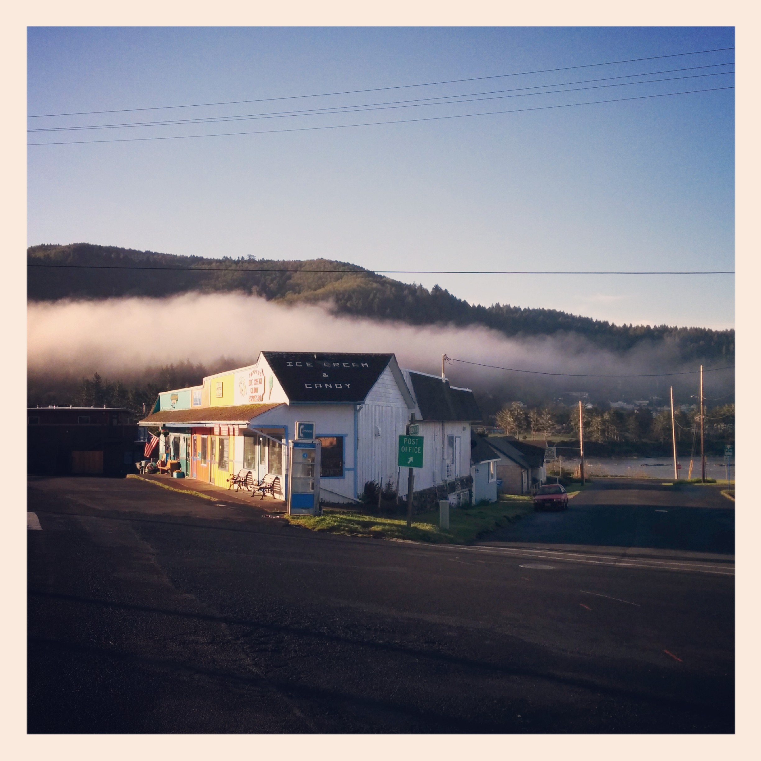 The day started out great! I woke up refreshed made some coffee pack up my stuff and headed out.

Goodbye Yachats!